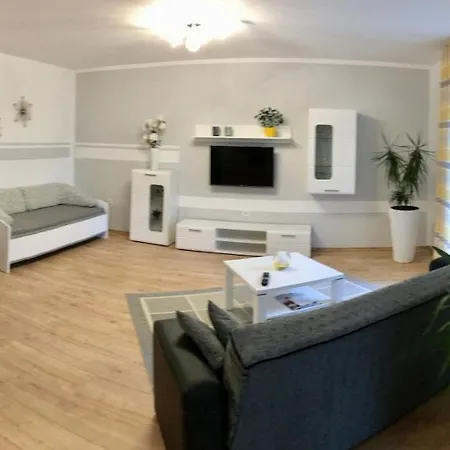 Apartment Am Schloss