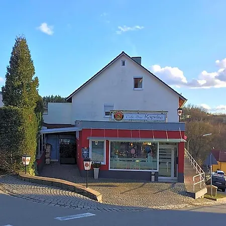 Am Schloss Neustadt an der Waldnaab